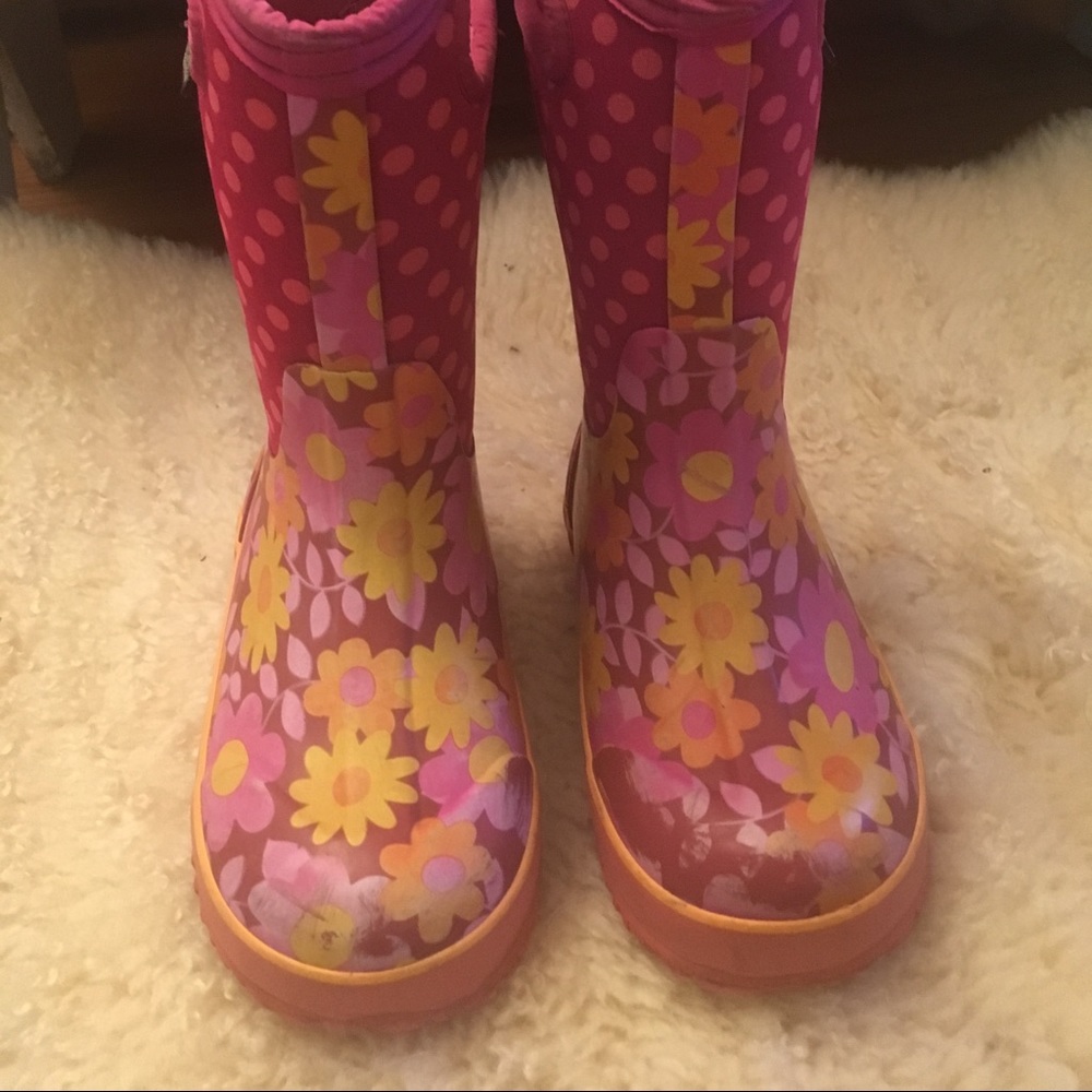 BOGS Waterproof girls boots (Little Girl Size 1)
